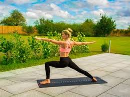 top 10 yoga retreats in england