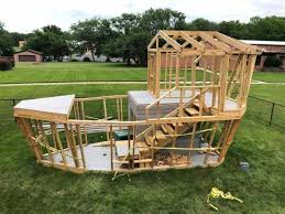 Sandkasten Selber Bauen Fur Kinder Eine Herrliche Diy Idee In 2020 Sandkasten Selber Bauen Sandkasten Piratenschiff Sandkasten