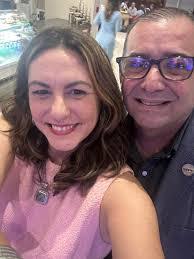 Joan Crespo's Instagram, Twitter & Facebook