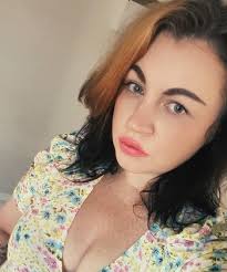 Así luce ahora la actriz de Hannah en 'Exterminio', a 23 años del origen de  la saga