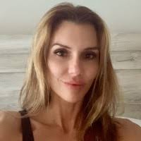 60+ "Laura Curran" profiles