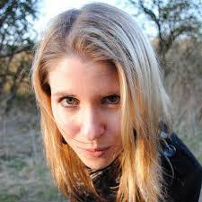 Jennifer Pickup's Instagram, Twitter & Facebook