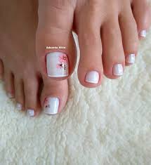 Jul 12, 2014 · puedes tomar cualquier imagen de mi blog, siempre respetando el sello de agua o autoría de las creaciones. Bonitas Fotos De Unas De Pies Pintadas Decorados