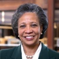 Denise Brownlee's Instagram, Twitter & Facebook