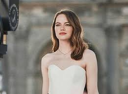 At the beginning of this year, it was officially announced that emma stone and her beloved dave mccary were expecting their first child. Emma Stone And Dave Mccary S Sweet Proposal Story