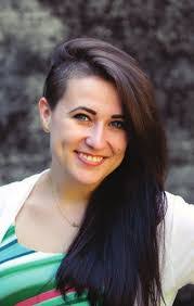 Karen Fetzer's Instagram, Twitter & Facebook