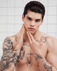 Experience the breathable, lightweight formula of Blueberry Nutri-Tint,  starring Jean Carlo León, for all-day comfort. 30 shades tailored for every  skin tone. Discover more at https://bit.ly/DG_BlueberryNutri-Tint  #DolceGabbana #DGBeauty #DGMakeup ...