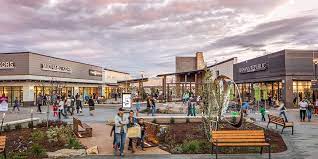 There are a bunch of excellent shopping malls in denver colorado, and none is more popular than the 16th street mall. Shop Discounts At Colorado S Best 5 Outlet Malls Top Factory Stores In Co