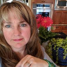 Elaine Watkins's Instagram, Twitter & Facebook