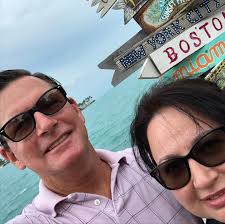 Happy 28th Anniversary to the greatest parents ever!!! I don't share enough  about them but if any of you have met my parents even once you know the  light they bring to