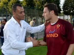 Ma dove vado, con di carezze rare legami le braccia, impareranno a volare curami come fossi un figlio, un figlio ma che ci. Cafu Il Figlio Dell Ex Calciatore Muore A 30 Anni Francesco Totti Disperato