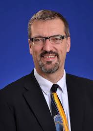 Faculty and Staff News of Record: 25-Year Awards, May 23, 2017