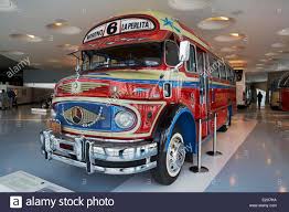 Allemagne Bade Wurtemberg Stuttgart Musee Mercedes Benz De Mercedes Benz Nacelle Galerie Lo 1112 Bus De 1969 Photo Stock Alamy