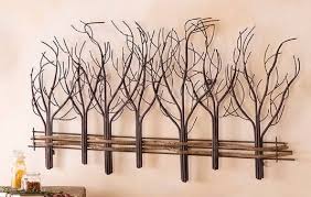 Jangan khawatir, pada artikel kali ini akan terdapat 15 rekomendasi hiasan dinding unik yang dapat. 10 Inspirasi Hiasan Dinding Unik Untuk Ruang Tamu Ruang Keluarga Rumah123 Com