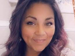 Farrah Rogers's Instagram, Twitter & Facebook