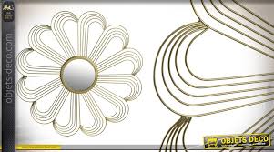 • fixation murale, piton non fourni. Miroir De Type Soleil En Metal Finition Dore Forme De Fleur Avec 12 Petales 54cm