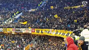 They scored ten goals in the last five matches. Hsv Dynamo Dresden Corteo Pyroshow By Ultras Dynamo Youtube