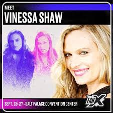 Fay Baxter's Instagram, Twitter & Facebook