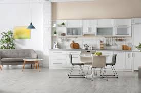 Questo è quello che serve nei piccoli soggiorni moderni. Come Arredare Il Soggiorno Con Angolo Cottura In Stile Moderno Donnad