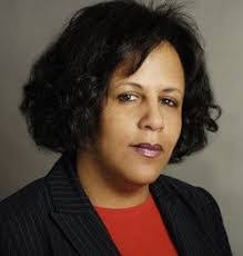 Edith Silva's Instagram, Twitter & Facebook