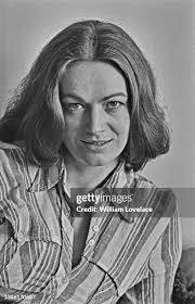 210 Karen Maxwell Photos & High Res Pictures