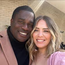 What is the cost of replacing an oil pan gasket?