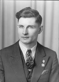 Obituary of Royal Morrison Knapp