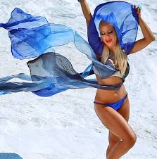 Anda adam (born 27 april 1980) is a romanian singer and model. Anda Adam Photos 44 Of 63 Last Fm