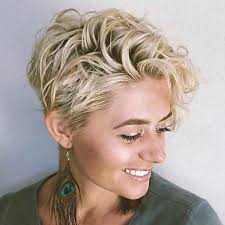 The best haircuts for extremely curly and. 45 Best Short Hairstyles For Thick Hair 2021 Guide