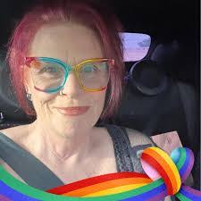 Deanna Carlock's Instagram, Twitter & Facebook