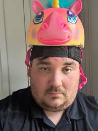 Daughters helmet kept side eyeing me tonight.