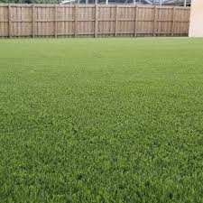 Installing artificial turf yourself in your garden is slightly more complicated because the surface area can easily be very large. Synthetic Turf Installation Darwin L Playground Surfacing L Artificial Grass