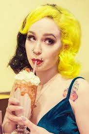 Daisy Lemon's Instagram, Twitter & Facebook