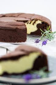 Sie luden uns zu selbstgemachter pizza bei sich ein und diese geste konnte ja nicht unerwidert bleiben. Schokoladenkuchen Mit Kasekuchen Fullung Tulpentag Schnelle Rezepte