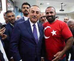 Between july 17 and july 22, turkish coast guard units in the aegean izmir province rescued 388 asylum seekers illegally pushed back to turkey's territorial waters by greek forces, authorities said on july 26. Turkei Und Libanon Planen Starkung Der Militarischen Und Wirtschaftlichen Zusammenarbeit Nex24 News
