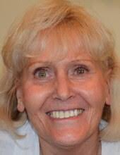 Diane Dunmire's Instagram, Twitter & Facebook