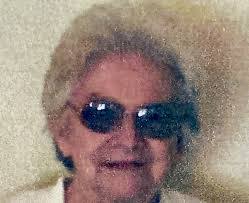 Sarah Lucille's Instagram, Twitter & Facebook