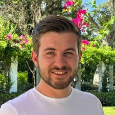 Jamie Edwards's Instagram, Twitter & Facebook