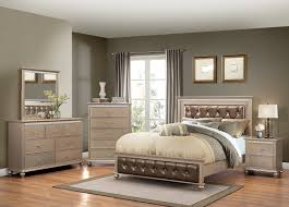 Bedroom king sets for your master bedroom, bedroom queen sets for your guest rooms, kids bedroom furniture sets for those big kid rooms…find all these bedroom ideas and more for everyone right here. Hollywood Champagne United Furniture Industries Bedroom Set Atmosphere Ideas Living Room Collection Finish What Wall Color Goes With Dining Silver Compliments Apppie Org