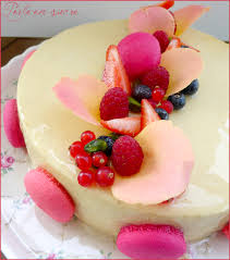 Perle De Pascal Lac Entremet Fruits Rouges Vanille Perle En Sucre Entremet Fruits Rouges Gateaux Et Desserts Perle En Sucre