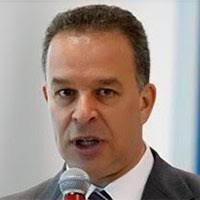 ANDRÉ LUIS DE CARVALHO