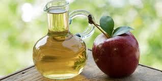 Cuka apel diproduksi dari fermentasi sari apel. 10 Manfaat Cuka Apel Untuk Wajah Asam Urat Rambut Dan Kesehatan Lainnya Dream Co Id