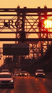 🎻✨ Friday delights at Seaside OAC! 🌊 We enjoyed a mesmerizing classical  lunchtime set by the talented Maneein family