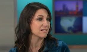 Tom Jones 'quite shocked' by Delilah ban as Welsh singer 'proud' of the  anthem