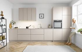 Cuisines Equipees Modeles De Cuisines Toute Equipees Et Amenagees Cuisines Aviva Cuisine Integree Cuisine Moderne Blanche Cuisine Design Moderne Cuisine Moderne