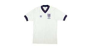 A football league first division foi a divisão de elite da football league, na inglaterra, de 1888 a 1992, e o torneio mais prestigiado e de maior importância do futebol inglês durante esse período. The 10 Best England Football Shirts Ever 1966 2020 Footy Com Blog