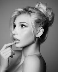 So honored to be featured in another magazine! I was excited to talk about  being apart of @varsityallstar and being an Ambassador and Fashionista with  them ! Please check my story for