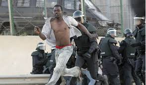 La segunda más grande (6,3 km) que separa la provincia de castillejos de la ciudad autónoma de ceuta; Marruecos Admite La Muerte De Dos Inmigrantes En Una Redada En Castillejos Internacional Cadena Ser