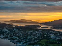 Sjå dei lokale råd og reglane for ålesund. Disse Blir Hedret Av Alesund Kommune Slive No