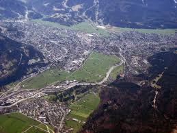 ˈɡaʁmɪʃ paʁtn̩ˈkɪʁçn̩) is a ski town in bavaria, southern germany. Garmisch Partenkirchen Wikipedia